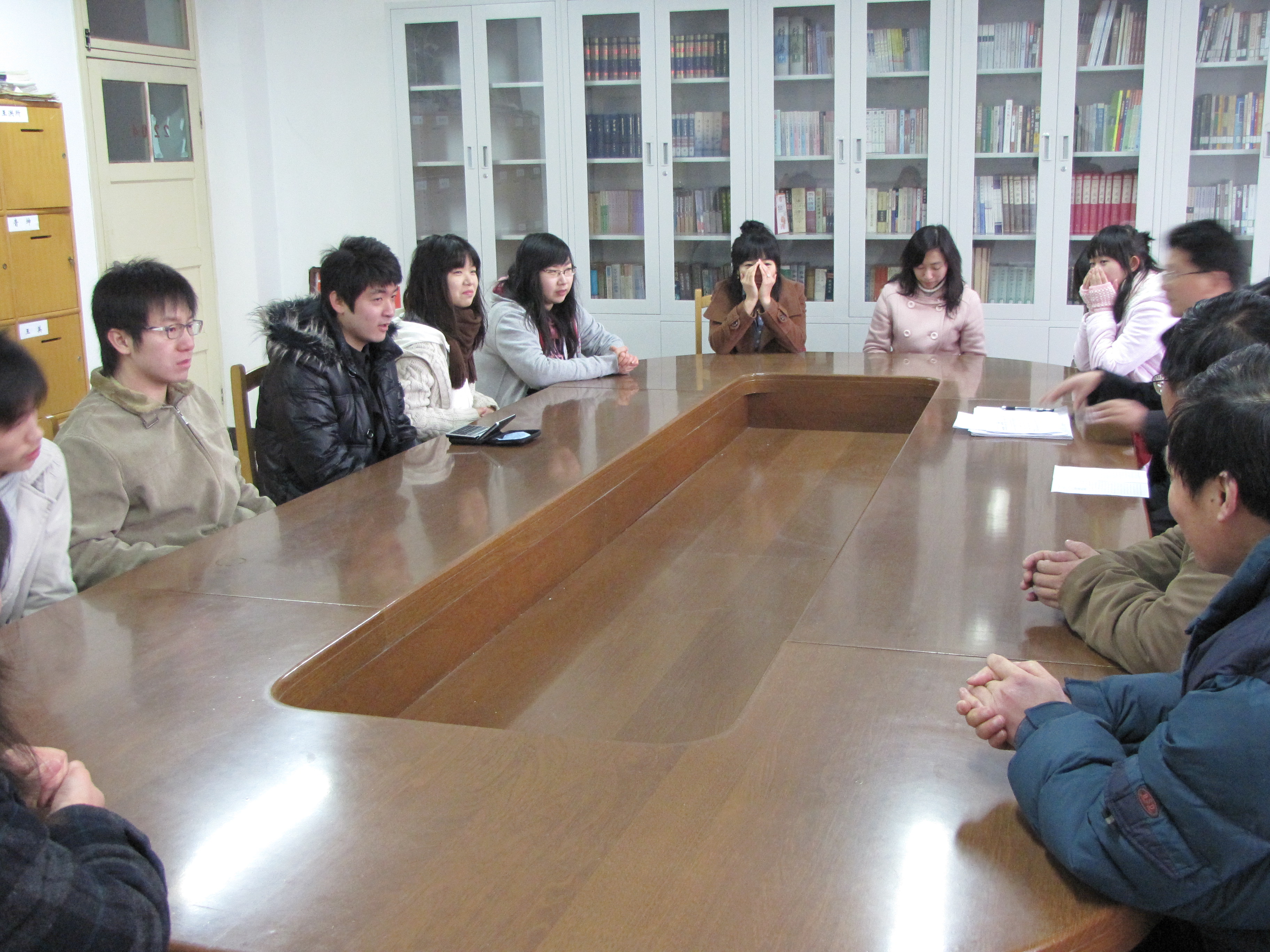 韩国留学生与中文系领导交流